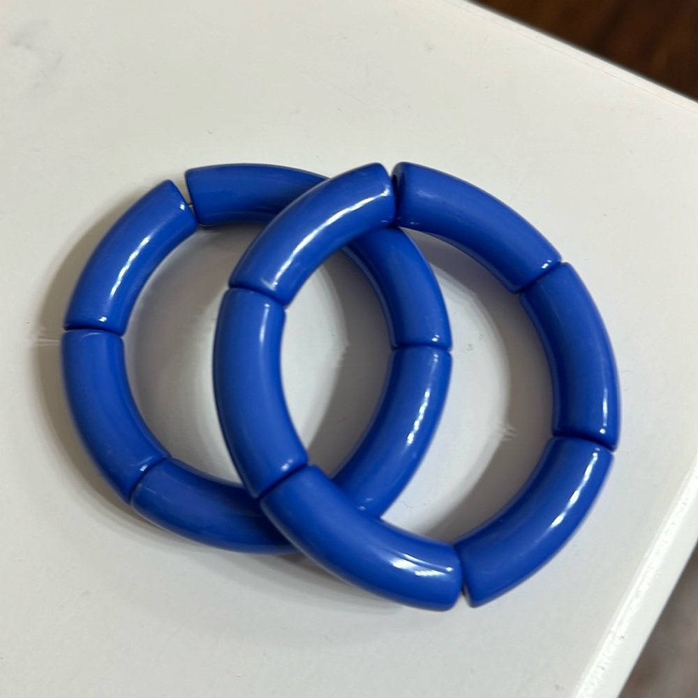 Betsy Pittard Designs The Cullen Stretch Blue Bead Bracelets